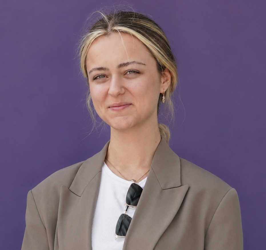 Ece Erol